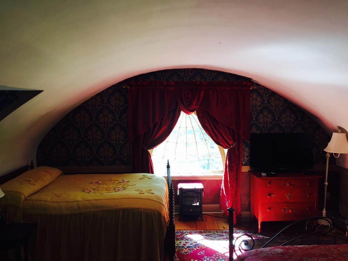 Innkeeper'S Place B&B Stafford Εξωτερικό φωτογραφία